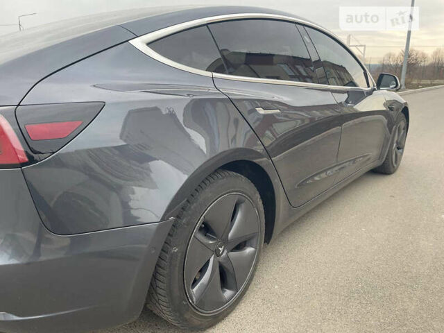Сірий Тесла Модель 3, об'ємом двигуна 0 л та пробігом 84 тис. км за 25500 $, фото 12 на Automoto.ua