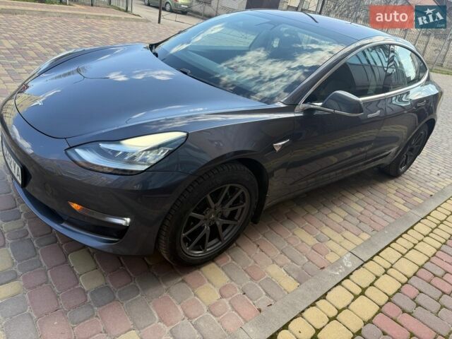 Сірий Тесла Модель 3, об'ємом двигуна 0 л та пробігом 140 тис. км за 15600 $, фото 7 на Automoto.ua