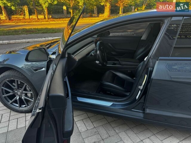 Сірий Тесла Модель 3, об'ємом двигуна 0 л та пробігом 200 тис. км за 14800 $, фото 14 на Automoto.ua