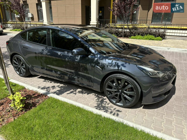 Серый Тесла Модель 3, объемом двигателя 0 л и пробегом 90 тыс. км за 17600 $, фото 25 на Automoto.ua