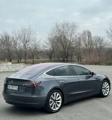 Сірий Тесла Модель 3, об'ємом двигуна 0 л та пробігом 230 тис. км за 13000 $, фото 3 на Automoto.ua