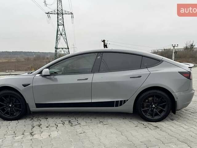Сірий Тесла Модель 3, об'ємом двигуна 0 л та пробігом 201 тис. км за 11657 $, фото 5 на Automoto.ua