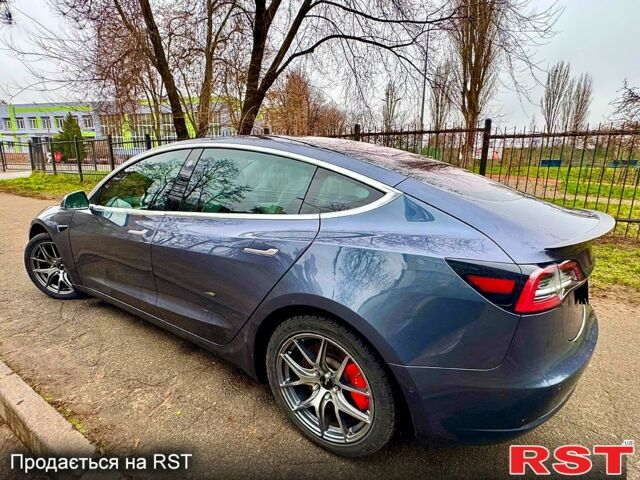 Сірий Тесла Модель 3, об'ємом двигуна 75 л та пробігом 125 тис. км за 18700 $, фото 2 на Automoto.ua