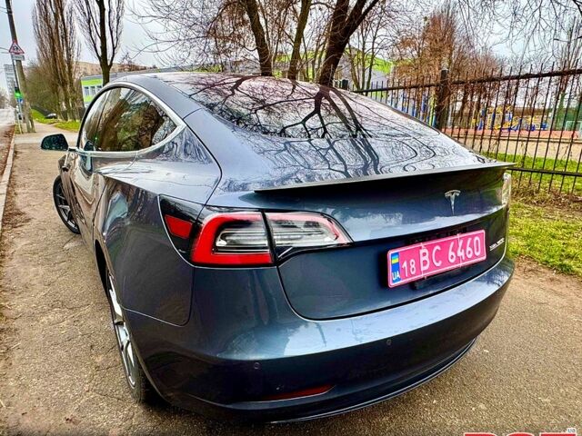 Сірий Тесла Модель 3, об'ємом двигуна 75 л та пробігом 125 тис. км за 18700 $, фото 1 на Automoto.ua