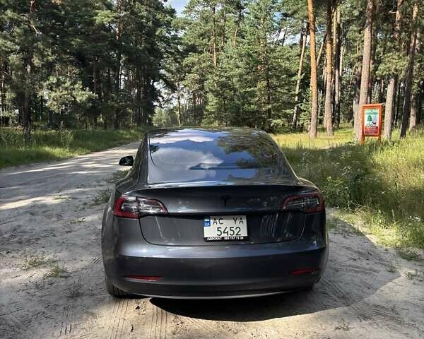 Серый Тесла Модель 3, объемом двигателя 0 л и пробегом 125 тыс. км за 17000 $, фото 9 на Automoto.ua