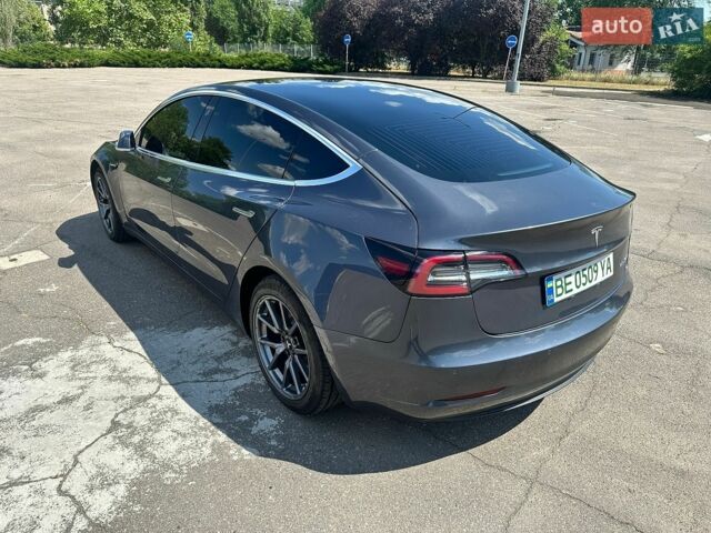 Сірий Тесла Модель 3, об'ємом двигуна 0 л та пробігом 178 тис. км за 16500 $, фото 6 на Automoto.ua