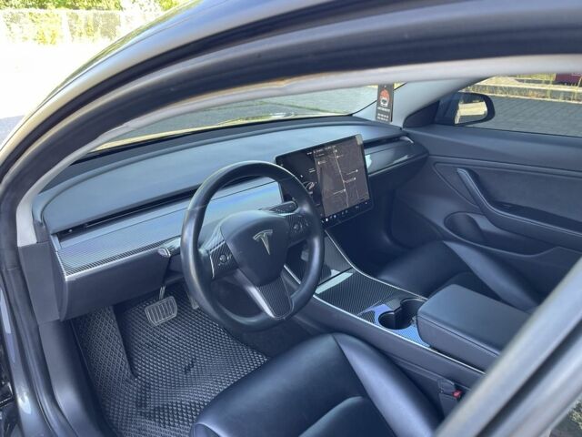 Сірий Тесла Модель 3, об'ємом двигуна 0 л та пробігом 150 тис. км за 17999 $, фото 7 на Automoto.ua