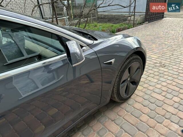 Сірий Тесла Модель 3, об'ємом двигуна 0 л та пробігом 50 тис. км за 33300 $, фото 9 на Automoto.ua