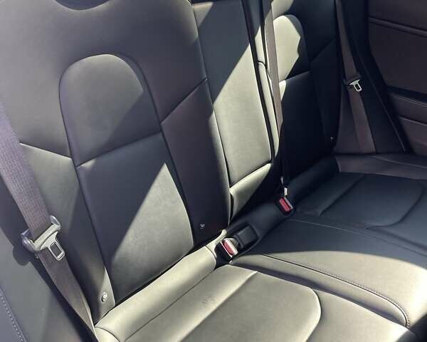 Серый Тесла Модель 3, объемом двигателя 0 л и пробегом 94 тыс. км за 18000 $, фото 31 на Automoto.ua