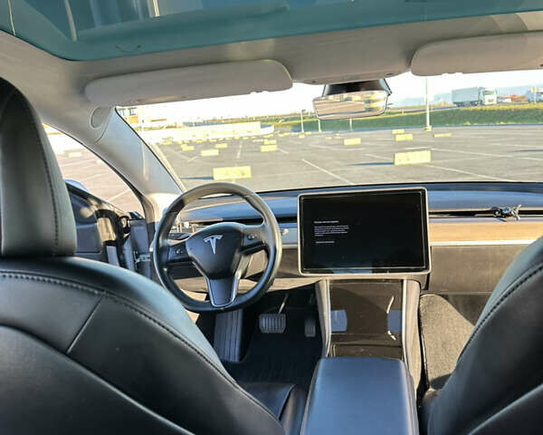 Серый Тесла Модель 3, объемом двигателя 0 л и пробегом 71 тыс. км за 17400 $, фото 20 на Automoto.ua
