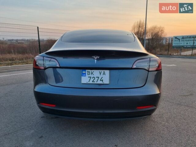 Серый Тесла Модель 3, объемом двигателя 0 л и пробегом 128 тыс. км за 16500 $, фото 9 на Automoto.ua
