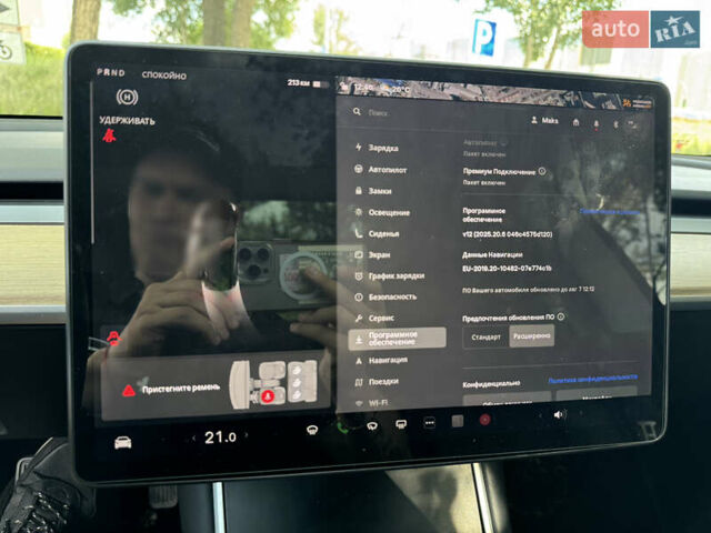 Тесла Модель 3 2018 в Киеве на Automoto.ua Серый Тесла Модель 3, объемом двигателя 0 л и пробегом 82 тыс. км за 18499 $, фото 22 на Automoto.ua