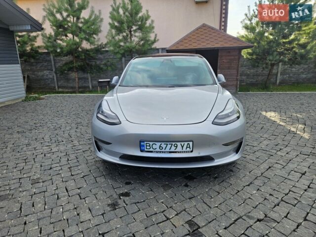 Сірий Тесла Модель 3, об'ємом двигуна 0 л та пробігом 102 тис. км за 17500 $, фото 3 на Automoto.ua