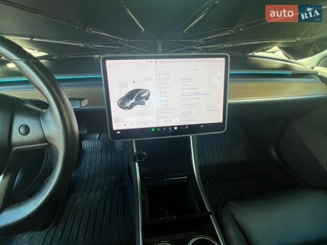 Сірий Тесла Модель 3, об'ємом двигуна 0 л та пробігом 42 тис. км за 17000 $, фото 10 на Automoto.ua