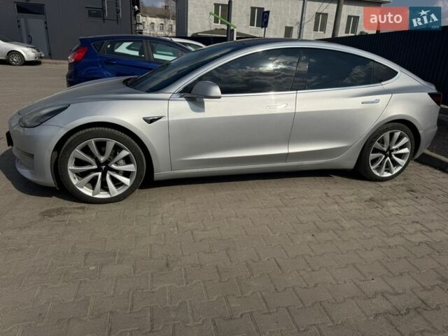 Сірий Тесла Модель 3, об'ємом двигуна 0 л та пробігом 99 тис. км за 16400 $, фото 1 на Automoto.ua