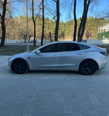 Сірий Тесла Модель 3, об'ємом двигуна 0 л та пробігом 187 тис. км за 14300 $, фото 2 на Automoto.ua