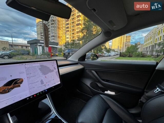 Сірий Тесла Модель 3, об'ємом двигуна 0 л та пробігом 159 тис. км за 16500 $, фото 14 на Automoto.ua