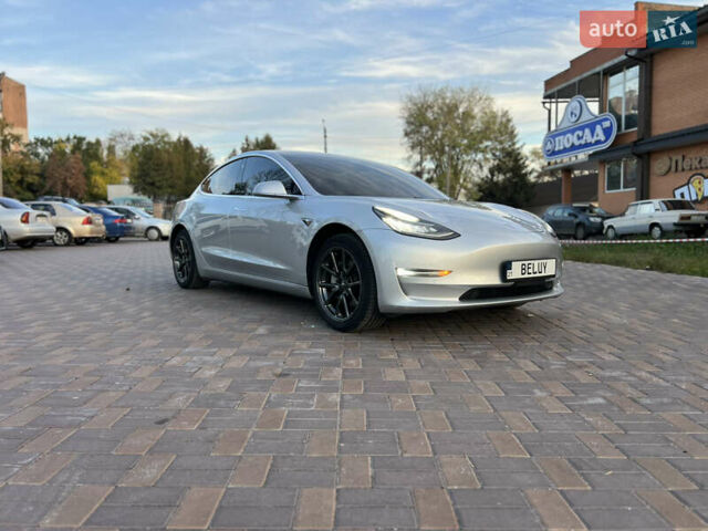 Сірий Тесла Модель 3, об'ємом двигуна 0 л та пробігом 188 тис. км за 15800 $, фото 2 на Automoto.ua
