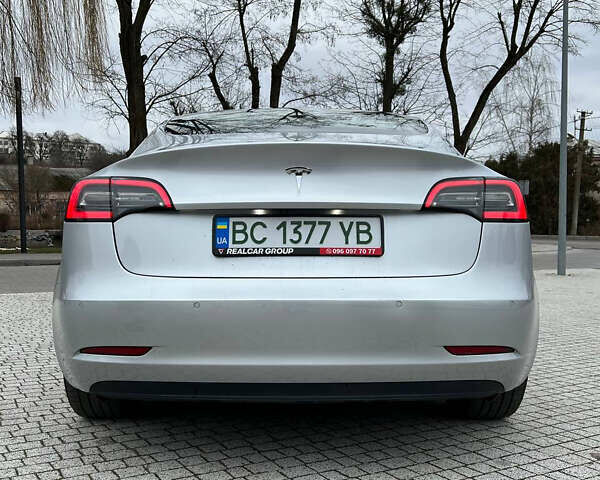Сірий Тесла Модель 3, об'ємом двигуна 0 л та пробігом 167 тис. км за 18500 $, фото 6 на Automoto.ua