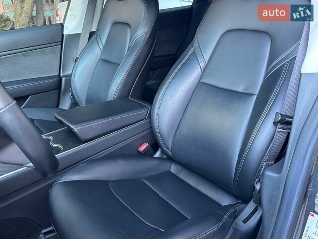 Сірий Тесла Модель 3, об'ємом двигуна 0 л та пробігом 151 тис. км за 15000 $, фото 9 на Automoto.ua