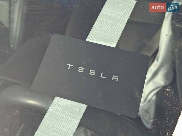 Сірий Тесла Модель 3, об'ємом двигуна 0 л та пробігом 122 тис. км за 6200 $, фото 4 на Automoto.ua