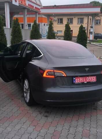 Сірий Тесла Модель 3, об'ємом двигуна 0 л та пробігом 179 тис. км за 15900 $, фото 6 на Automoto.ua