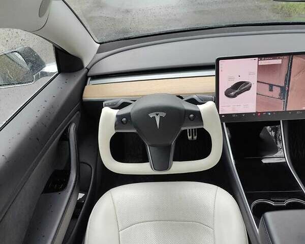 Серый Тесла Модель 3, объемом двигателя 0 л и пробегом 144 тыс. км за 16500 $, фото 44 на Automoto.ua