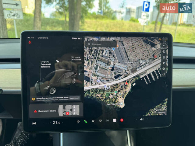 Тесла Модель 3 2018 в Киеве на Automoto.ua Серый Тесла Модель 3, объемом двигателя 0 л и пробегом 82 тыс. км за 18499 $, фото 19 на Automoto.ua