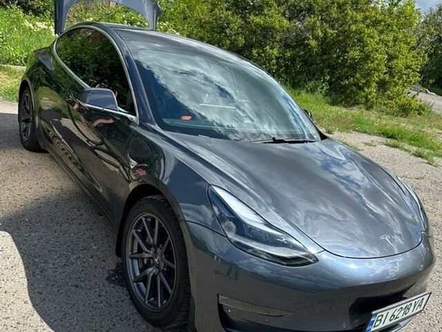 Сірий Тесла Модель 3, об'ємом двигуна 0 л та пробігом 116 тис. км за 16990 $, фото 3 на Automoto.ua