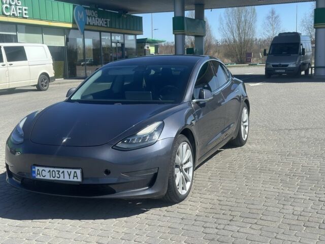 Серый Тесла Модель 3, объемом двигателя 0 л и пробегом 240 тыс. км за 14500 $, фото 2 на Automoto.ua