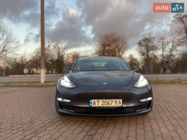 Сірий Тесла Модель 3, об'ємом двигуна 0 л та пробігом 122 тис. км за 17500 $, фото 3 на Automoto.ua