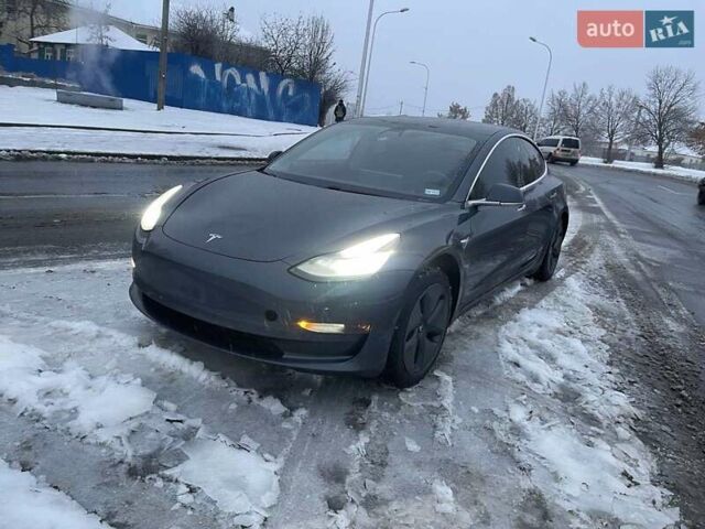 Серый Тесла Модель 3, объемом двигателя 0 л и пробегом 279 тыс. км за 15950 $, фото 7 на Automoto.ua