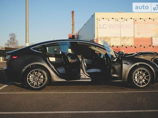 Сірий Тесла Модель 3, об'ємом двигуна 0 л та пробігом 81 тис. км за 43000 $, фото 22 на Automoto.ua