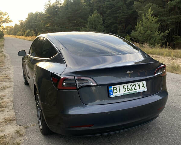 Сірий Тесла Модель 3, об'ємом двигуна 0 л та пробігом 68 тис. км за 16500 $, фото 3 на Automoto.ua