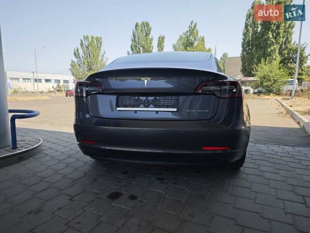Серый Тесла Модель 3, объемом двигателя 0 л и пробегом 157 тыс. км за 16900 $, фото 27 на Automoto.ua