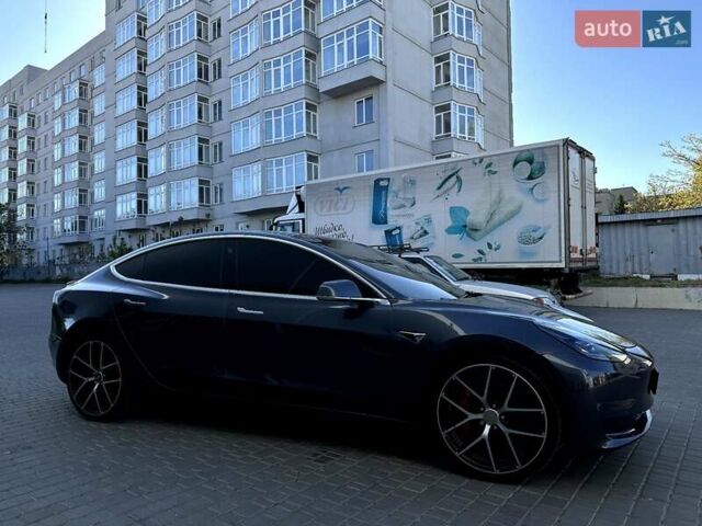 Серый Тесла Модель 3, объемом двигателя 0 л и пробегом 164 тыс. км за 17500 $, фото 11 на Automoto.ua