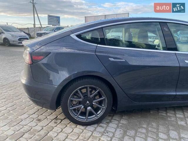 Сірий Тесла Модель 3, об'ємом двигуна 0 л та пробігом 126 тис. км за 14990 $, фото 12 на Automoto.ua