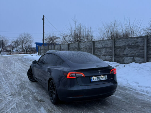 Сірий Тесла Модель 3, об'ємом двигуна 0 л та пробігом 98 тис. км за 13500 $, фото 4 на Automoto.ua