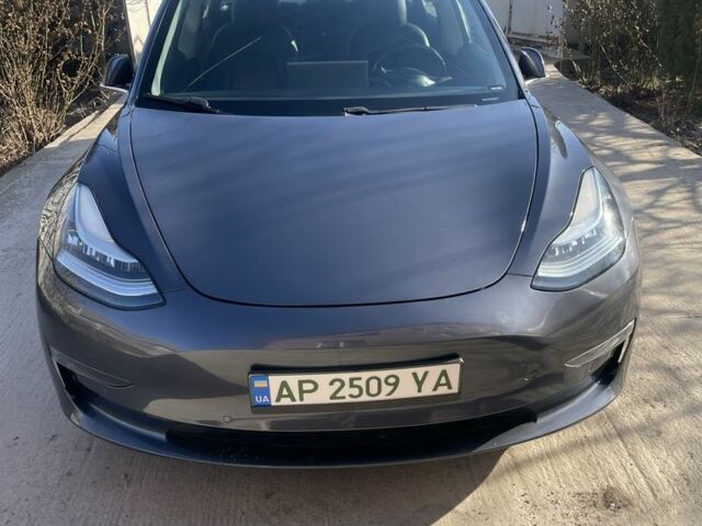 Серый Тесла Модель 3, объемом двигателя 0 л и пробегом 125 тыс. км за 13500 $, фото 1 на Automoto.ua