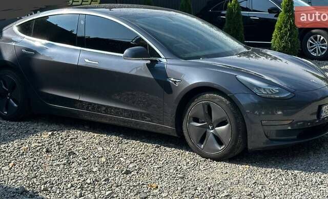 Тесла Модель 3 2019 у Вінниці на Automoto.ua Сірий Тесла Модель 3, об'ємом двигуна 0 л та пробігом 200 тис. км за 15999 $, фото 6 на Automoto.ua