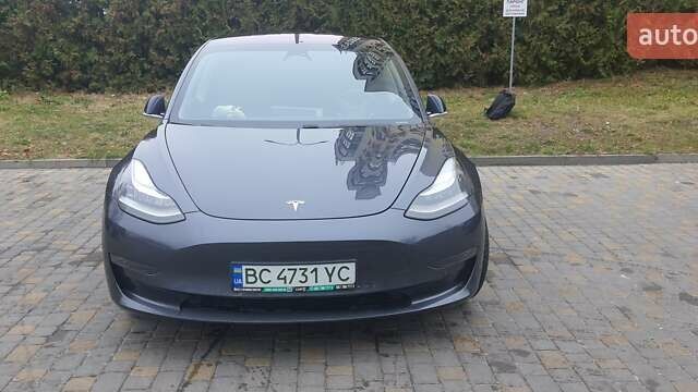 Сірий Тесла Модель 3, об'ємом двигуна 0 л та пробігом 108 тис. км за 18800 $, фото 2 на Automoto.ua