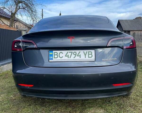 Сірий Тесла Модель 3, об'ємом двигуна 0 л та пробігом 99 тис. км за 18900 $, фото 3 на Automoto.ua