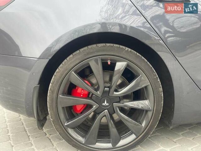Сірий Тесла Модель 3, об'ємом двигуна 0 л та пробігом 157 тис. км за 19000 $, фото 10 на Automoto.ua