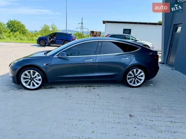 Сірий Тесла Модель 3, об'ємом двигуна 0 л та пробігом 70 тис. км за 16599 $, фото 8 на Automoto.ua