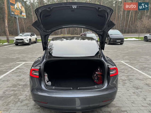 Сірий Тесла Модель 3, об'ємом двигуна 0 л та пробігом 62 тис. км за 17400 $, фото 19 на Automoto.ua