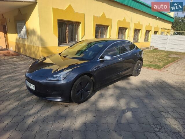 Серый Тесла Модель 3, объемом двигателя 0 л и пробегом 120 тыс. км за 15500 $, фото 2 на Automoto.ua