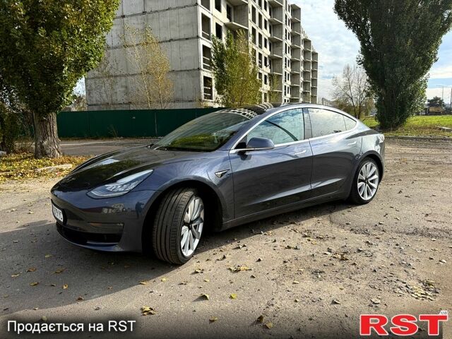 Сірий Тесла Модель 3, об'ємом двигуна 0 л та пробігом 167 тис. км за 15500 $, фото 1 на Automoto.ua