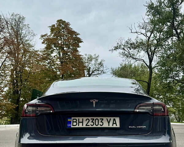Серый Тесла Модель 3, объемом двигателя 0 л и пробегом 112 тыс. км за 23500 $, фото 8 на Automoto.ua