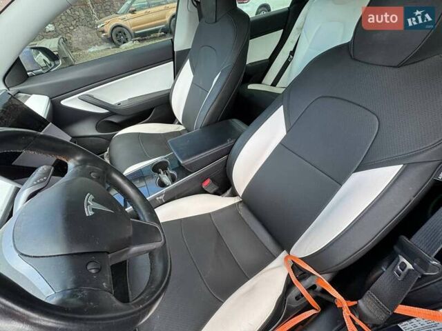 Сірий Тесла Модель 3, об'ємом двигуна 0 л та пробігом 174 тис. км за 11200 $, фото 10 на Automoto.ua