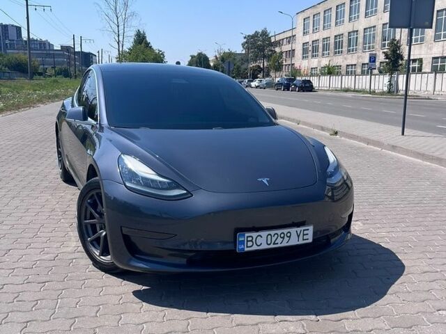 Сірий Тесла Модель 3, об'ємом двигуна 0 л та пробігом 115 тис. км за 16300 $, фото 5 на Automoto.ua